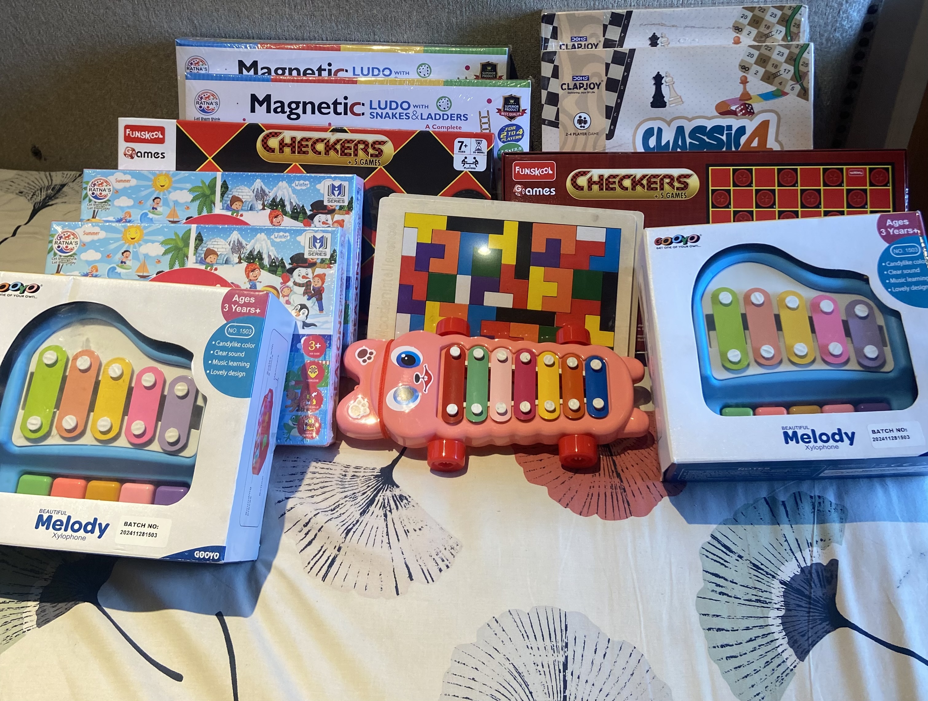 Toys for Joy Collection 6